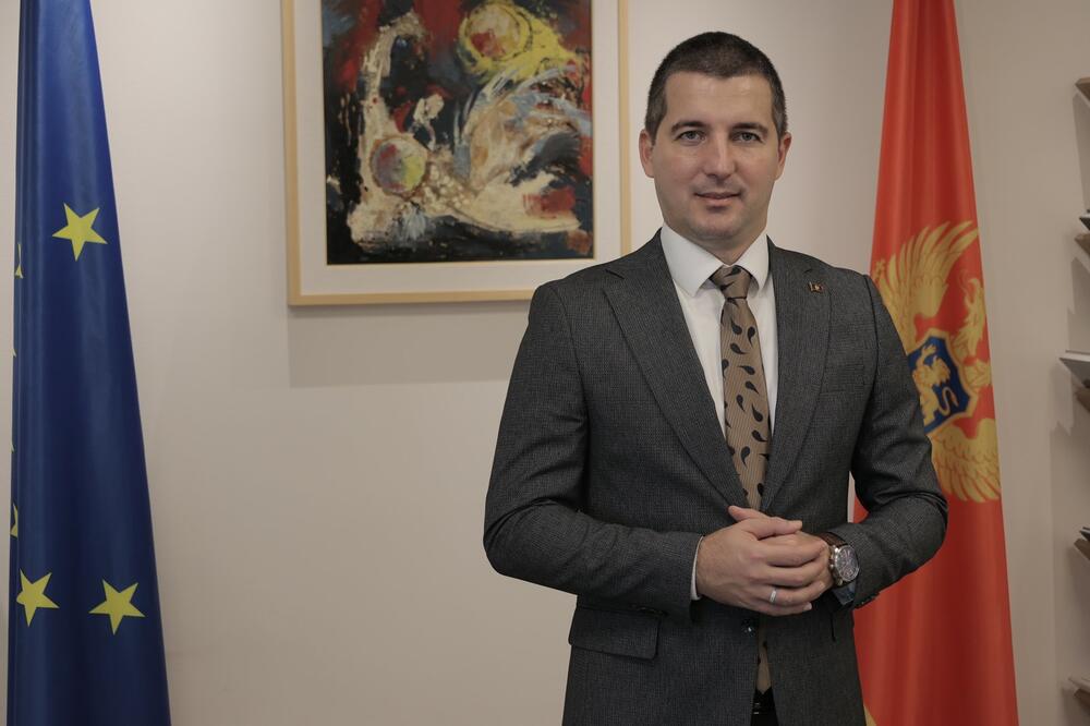Aleksa Bečić, Foto: Služba za odnose s javnošću Vlade Crne Gore