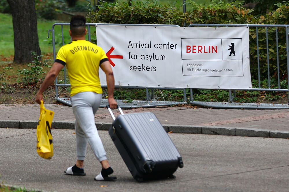 Prihvatni centar za tražioce azila u Berlinu, Foto: Reuters