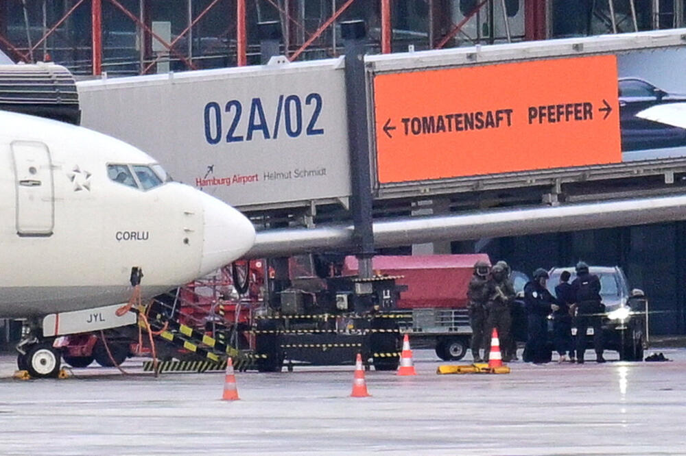 Hapšenje osumnjičenog, Foto: Reuters