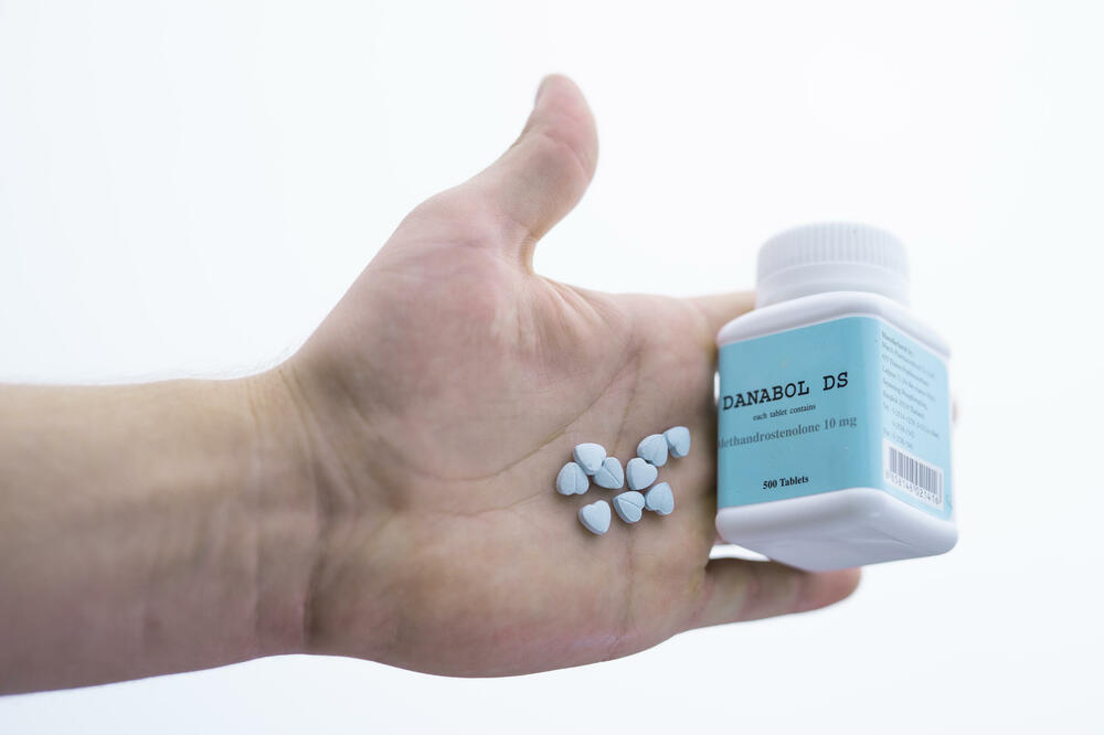Metan, anabolički steroid poznat pod imenom plavo srce, Foto: Shutterstock