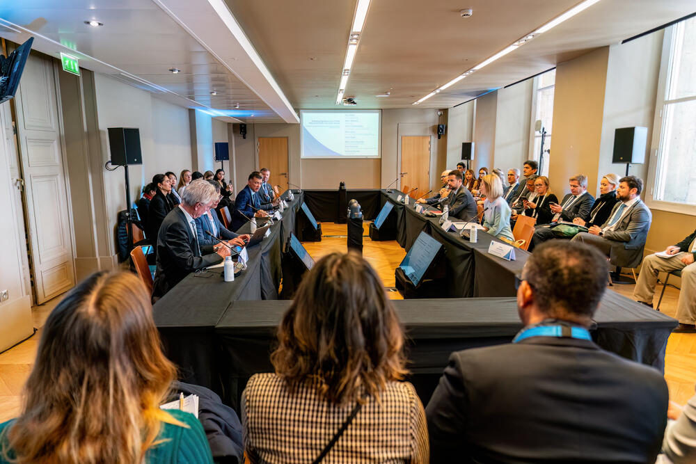 <p>"Čini mi se da je i ovim našim učešćem na Mirovnom forumu u Parizu dodatno ojačana i uloga Crne Gore u međunarodnoj zajednici"</p>