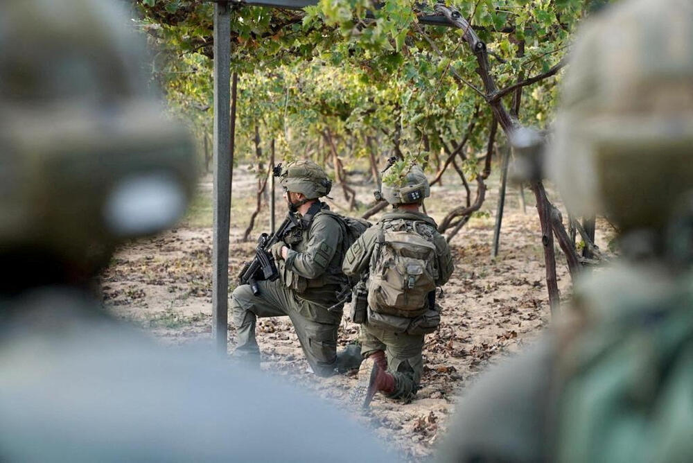 Izraelski vojnici zauzimaju položaje u Pojasu Gaze
