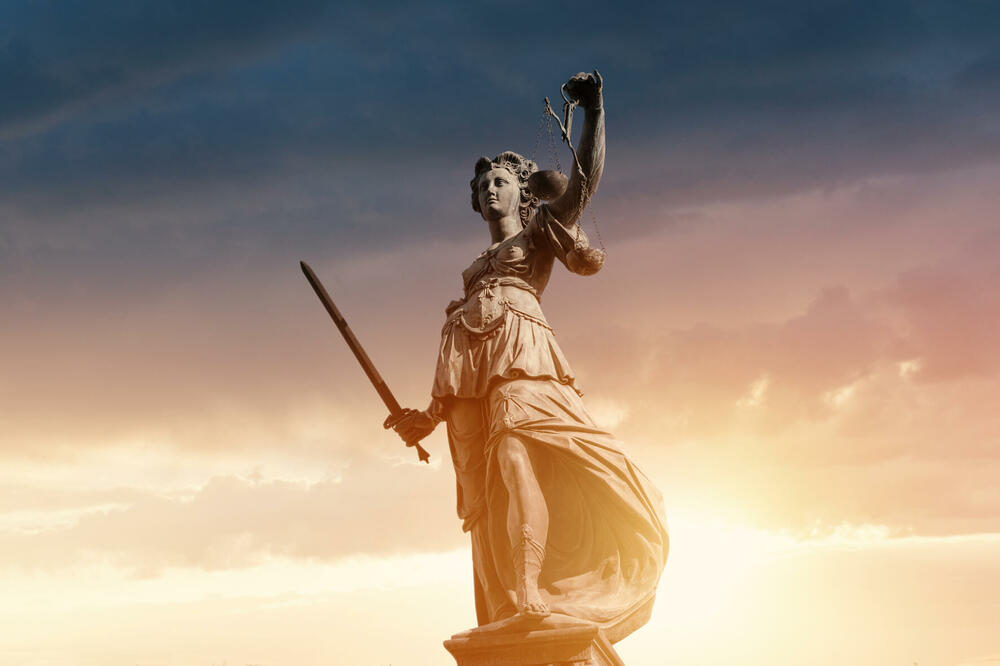 Izbor sedmog sudije Ustavnog suda prvi zadatak na putu deblokade pravosuđa, Foto: Shutterstock