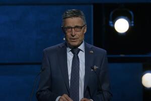 Rasmusen: Ukrajina da se pridruži NATO bez teritorija koje je...