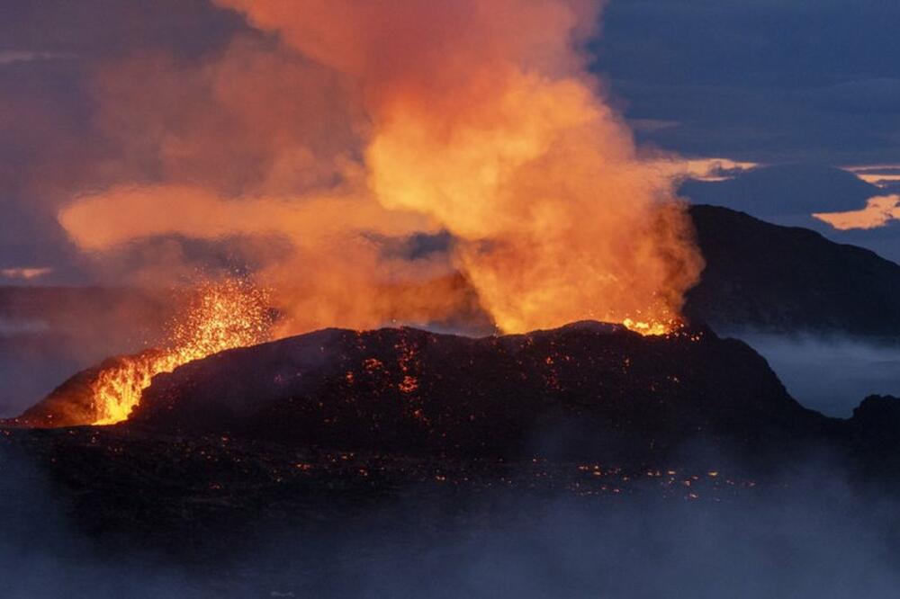 Planina Fagradalsfjal tokom erupcije u junu, Foto: Getty Images