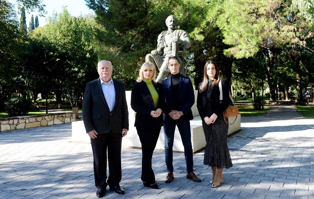 <p>Delegaciju su činili predsjednica Skupštine Jelena Borovinić Bojović, odbornici Nemanja Baošić, Miloš Mašković, Mitar Vuković i odbornica Sara Đurišić</p>