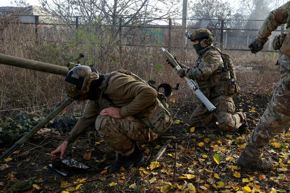 Ukrajinski vojnici na frontu, Foto: Reuters