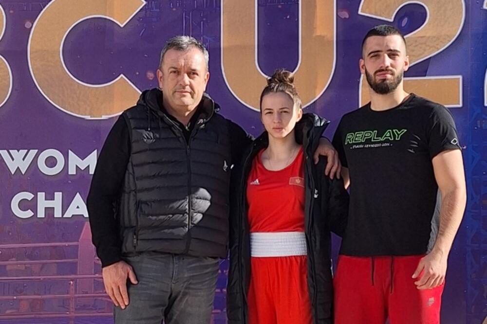 Svoje boksere pred posljednju pripremu za finala podržao je i predsjednik BK Budva, Davor Dokić, Foto: Slaviša Živaljević