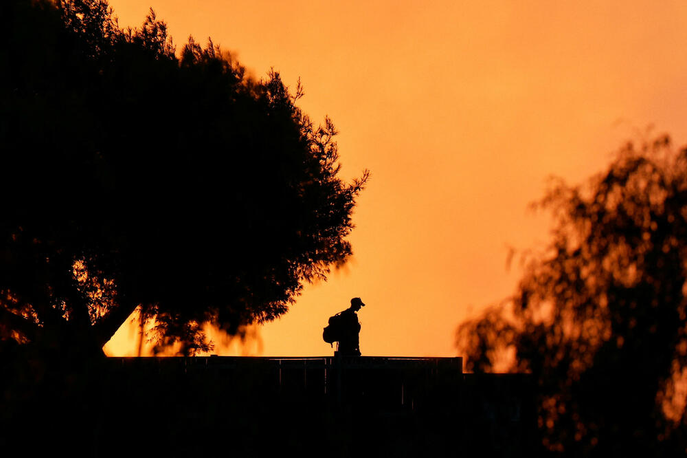 Izraelski vojnik blizu granice sa Gazom, Foto: Rojters