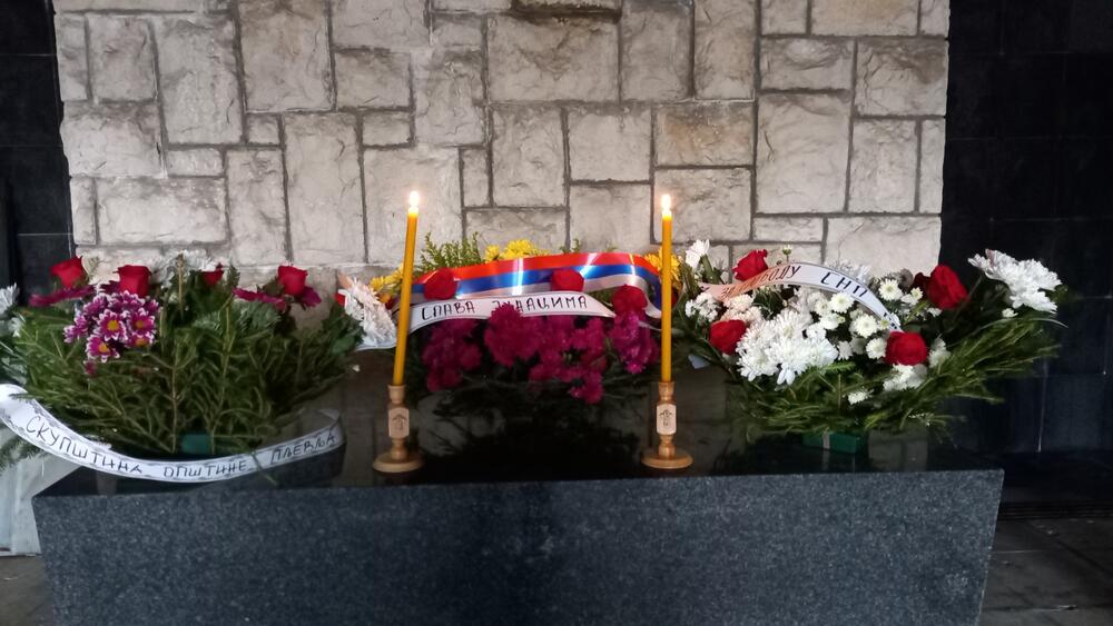 <p>Predsjednik Opštine Pljevlja smatra da će se 20. novembar zadnji put slaviti kao Dan opštine s obzirom da se skupštinska većina nedavno usvojila 27. oktobar za novi dan Opštine</p>