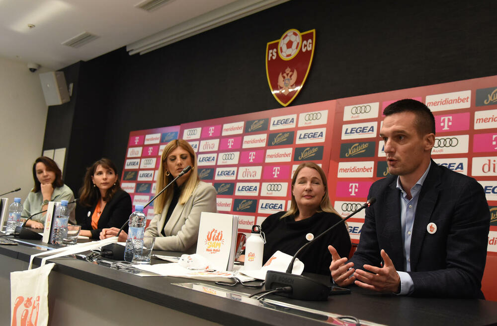 <p>"Edukacijom mladih želimo doprijeti do svake ćelije društva. Uključivanje Jovetića i Savića pojačava našu poruku i naglašava hitnost reakcije svih nas kako bi se nasilje spriječilo i suzbilo", rekla je Leirtoe</p>