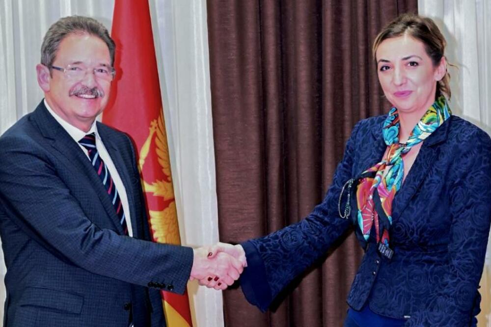 Felten i Jakšić Stojanović, Foto: Ministarstvo prosvjete, nauke i inovacija