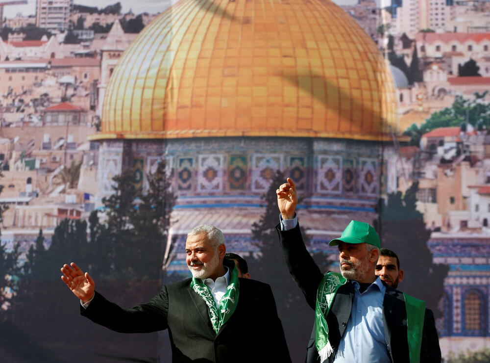 Hanije sa Jahjom Sinvarom na 30. godišnjicu osnivanja Hamasa