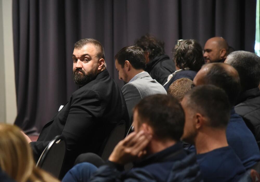 <p>Za Jelenu Dubljević su glasala 42 delegata, dok je Nikola Peković dobio podršku njih 38</p>