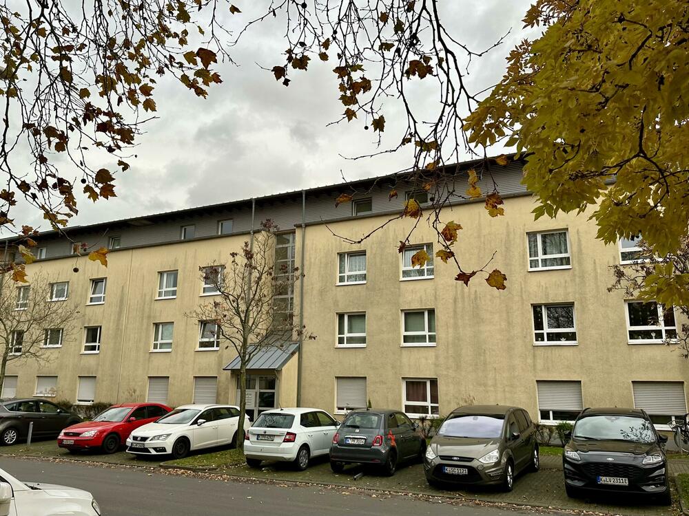 Stambena zgrada u Ulici Petera Rezera