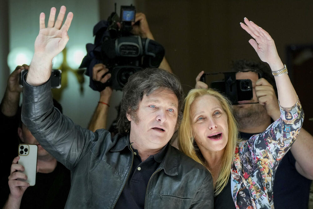 Milej sa sestrom Karinom