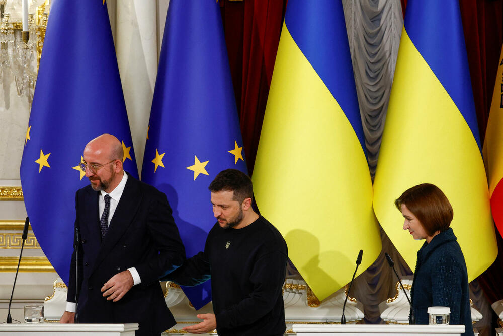 Šarl Mišel sa predsednicima Ukrajine i Moldavije Volodimirom Zelenskim o Majom Sandu