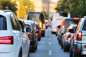 Boje jutra: Nazire li se kraj saobraćajnom haosu u Glavnom gradu?