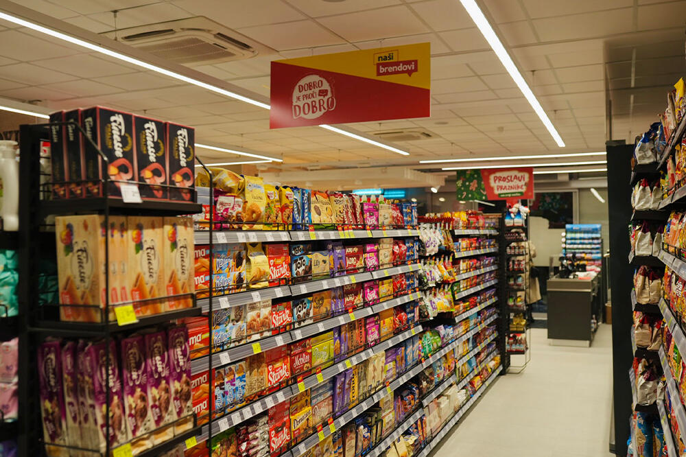 <p>U podgoričkom City kvartu, koji nosi epitet jednog od većih i prometnijih u gradu, u novom izdanju danas je otvorena IDEA City 1.</p>