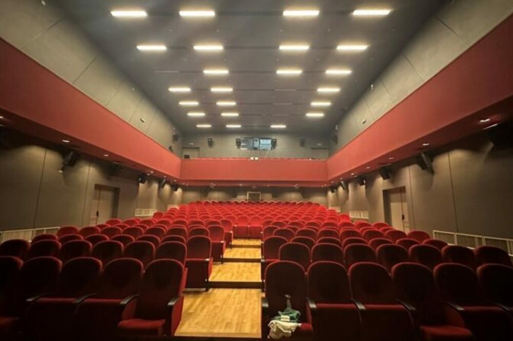 Bioskopska i pozorišna sala centra za kulturu, Foto: Goran Malidžan