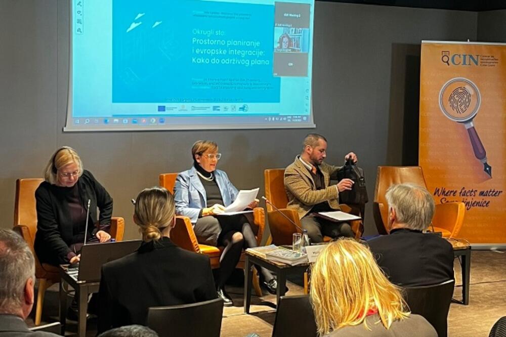 Sa okruglog stola, Foto: CIN-CG