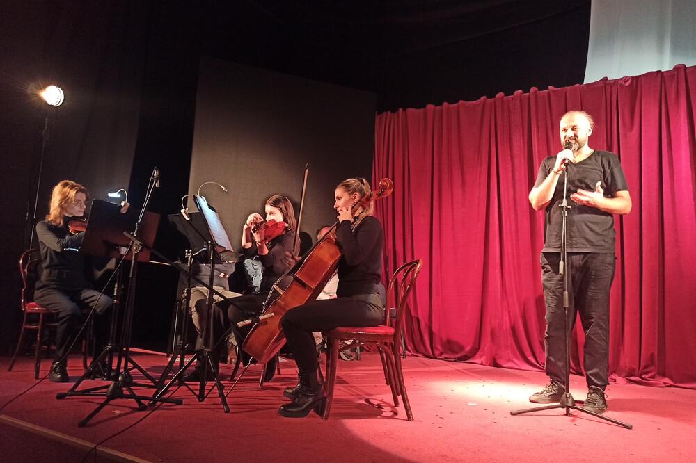 Scena iz predstave, Foto: Grad teatar