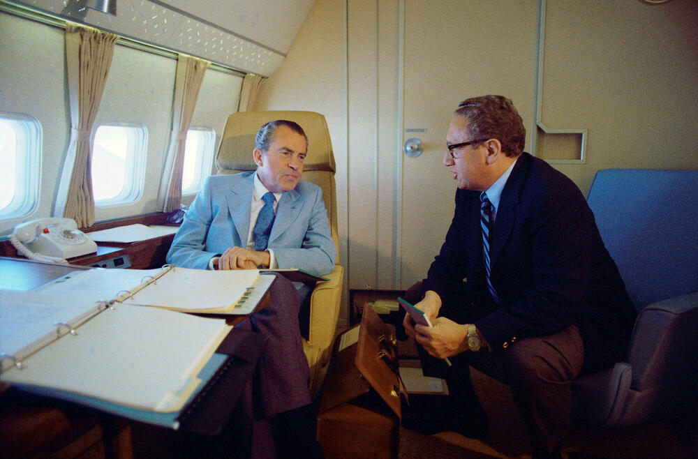 Nikson i Kisindžer na putu za Peking u februaru 1972.