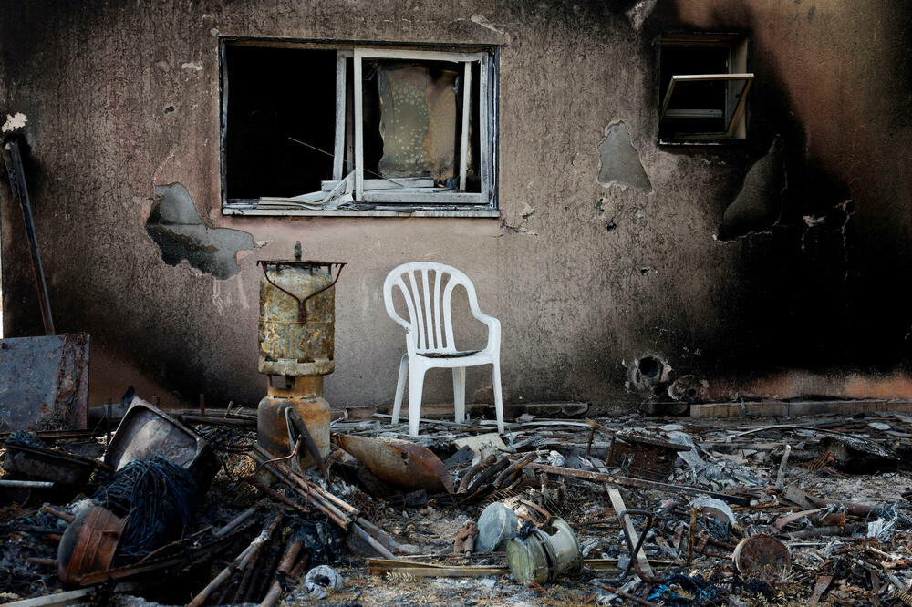 Kuća u kibucu Kfar Aza uništena tokom napada Hamasa 7. oktobra, Foto: Rojters
