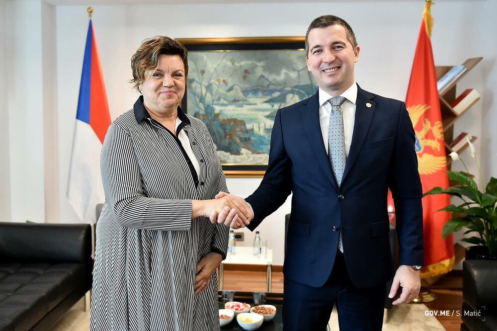 Hrebičkova i Bečić, Foto: Služba za odnose sa javnošću Vlade Crne Gore