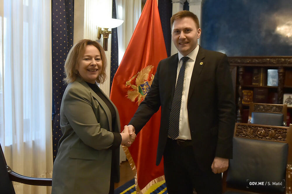 Maske i Šimun, Foto: Ministarstvo zdravlja