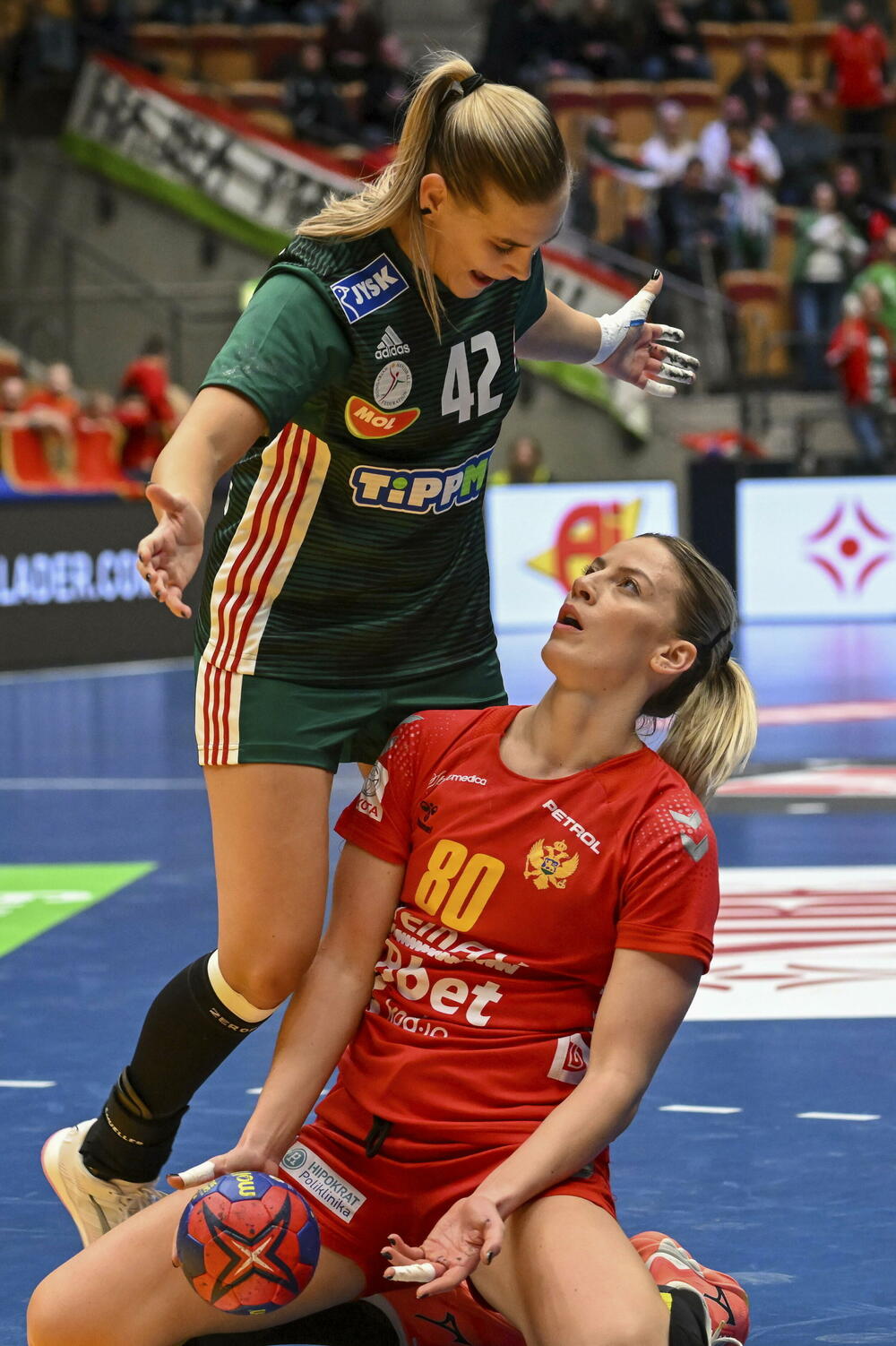 Jelena Despotović sa doskorašnjom saigračicom iz Ferencvaroša, Katrin Klujber