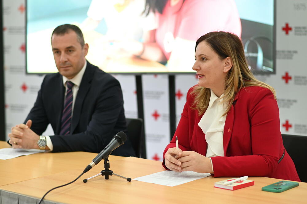 Šćekić i Dubak, Foto: Crveni krst Crne Gore