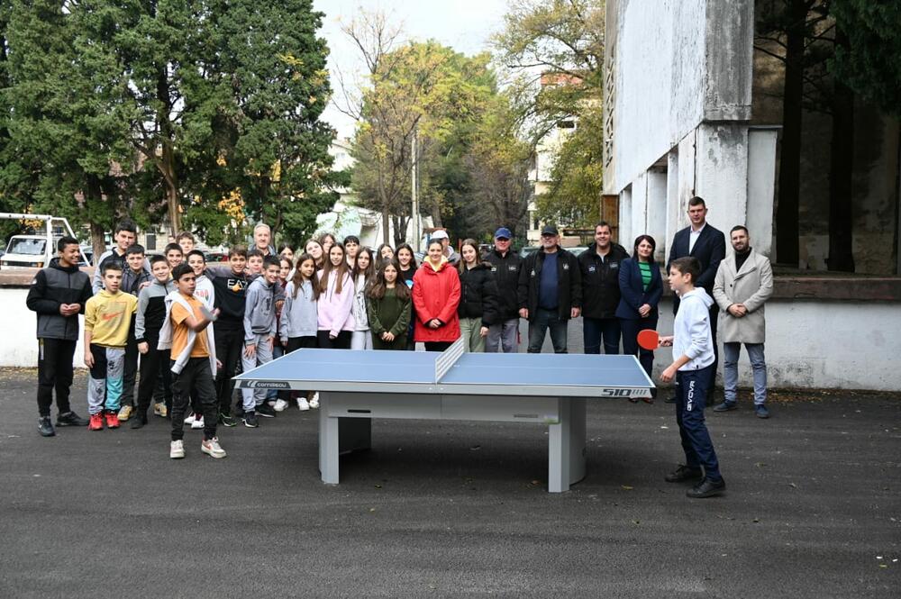 Stolovi za stoni tenis