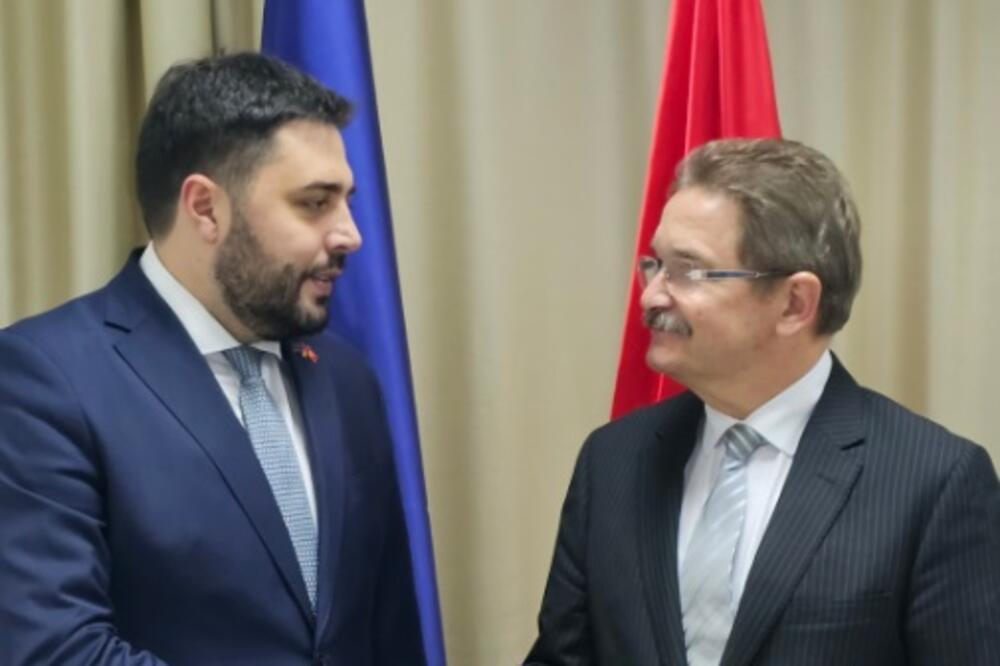 Martinović i Felten, Foto: MERT