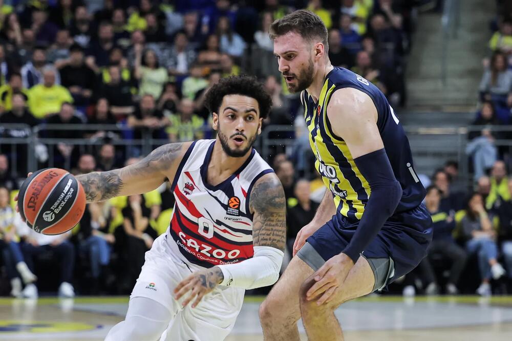Junak i tragičar: Markus Hauard i Marko Gudurić, Foto: Euroleague