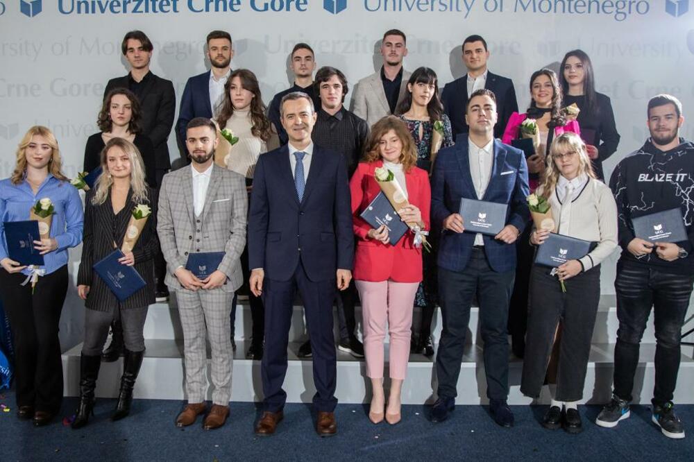 Dodjela nagrada najboljim studentima Univerziteta Crne Gore, Foto: PR Centar