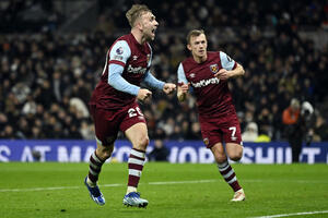 Totenhem ponovo pao poslije preokreta, Everton deklasirao Njukasl