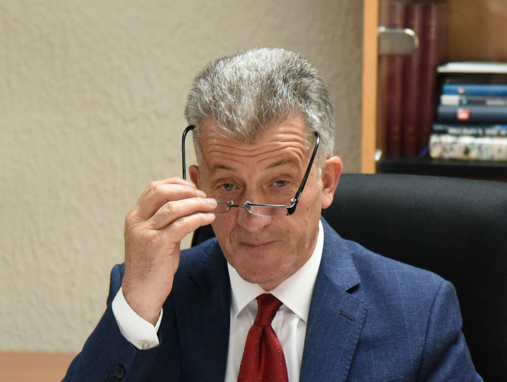 Radio Svetigora povukla predlog za kandidaturu Veselina Drlj