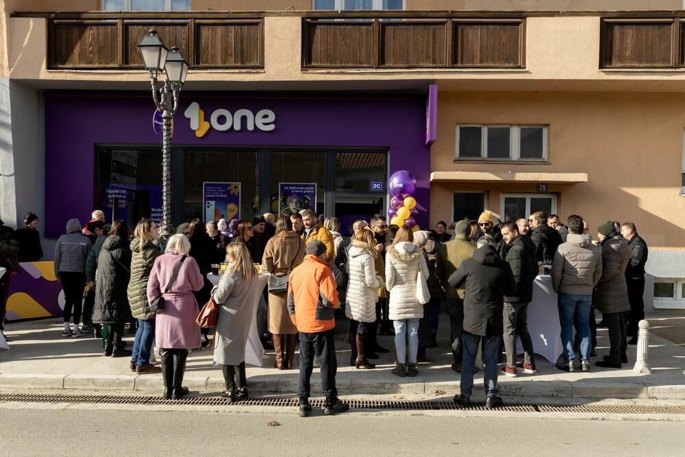 <p><strong>Otvorena nova poslovnica Olimpijske mreže Crne Gore</strong></p>