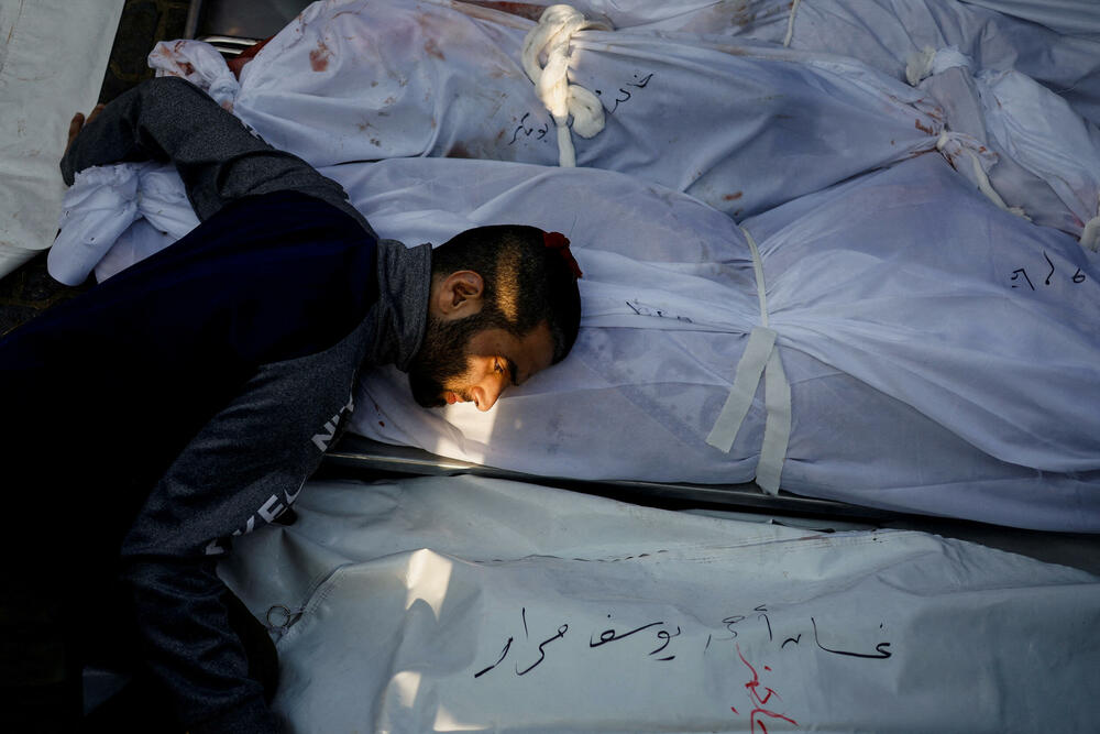 Sa sahrane Palestinaca stradalih u izraelskom bombardovanju Gaze