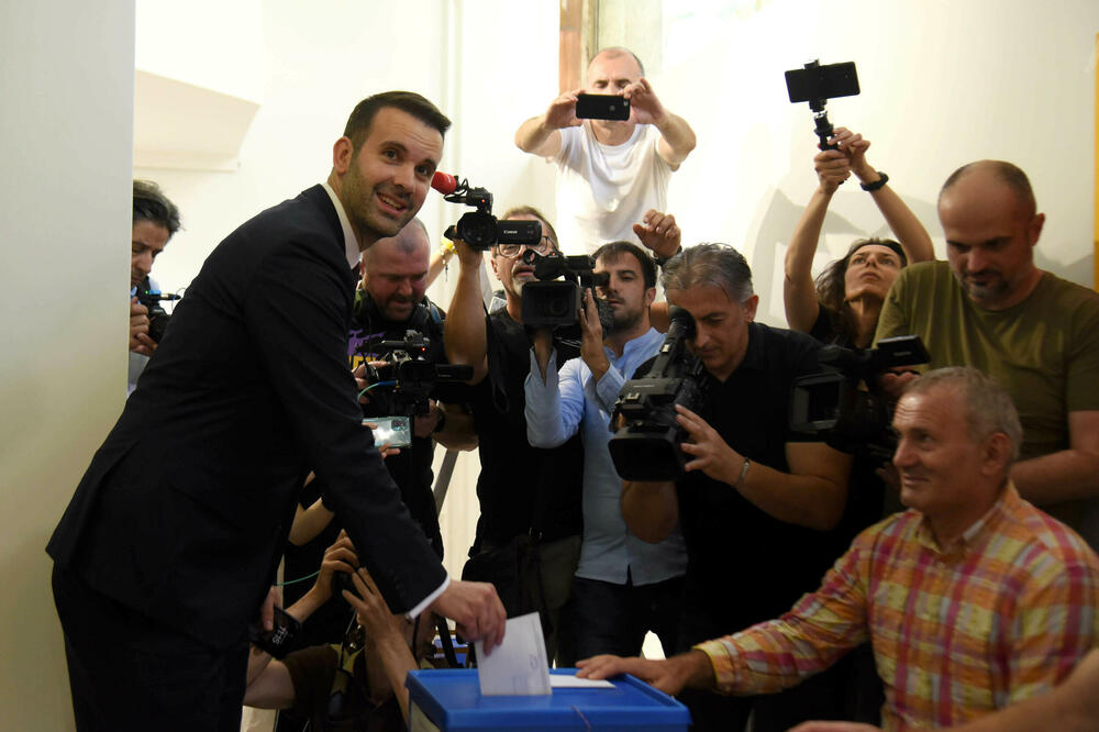 PES podigao kredit od 300 hijada eura: premijer i šef PES-a Milojko Spajić, Foto: Boris Pejović