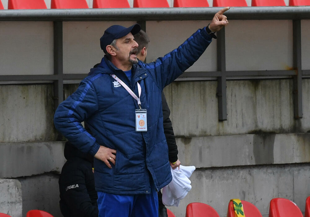 CFL, FK Budućnost, Budućnost, FK Mladost, Radisav Dragićević