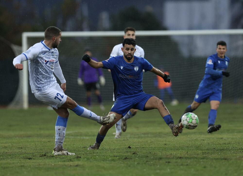 <p>Aktuelni prvak nakon pobjede protiv Mladosti na zimsku pauzu ide sa dva boda više od drugoplasiranog Dečića</p>