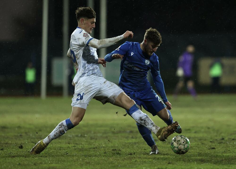 <p>Aktuelni prvak nakon pobjede protiv Mladosti na zimsku pauzu ide sa dva boda više od drugoplasiranog Dečića</p>