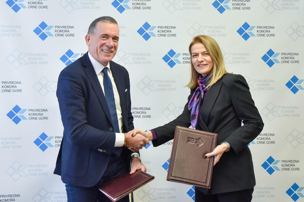 Sa potpisivanja ugovora