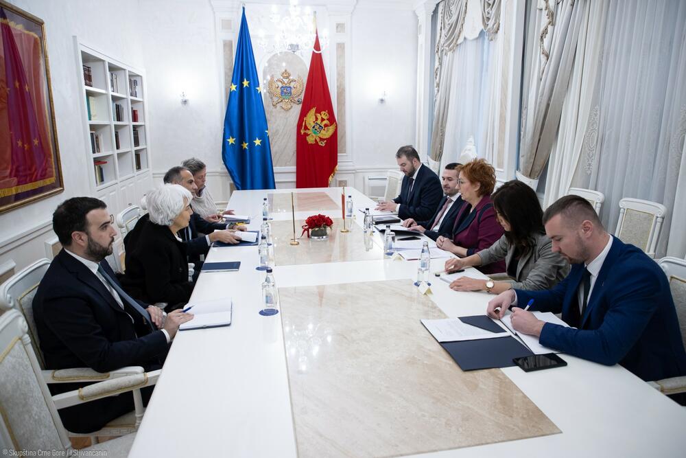 <p>Seri je ukazao, među ostalim prioritetima, na značaj ratifikacije sporazuma u okviru Berlinskog procesa, kao i reforme izbornog zakonodavstva</p>