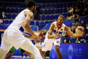 Odigrao 17 minuta pa napustio Mornar: "Djelovao je...