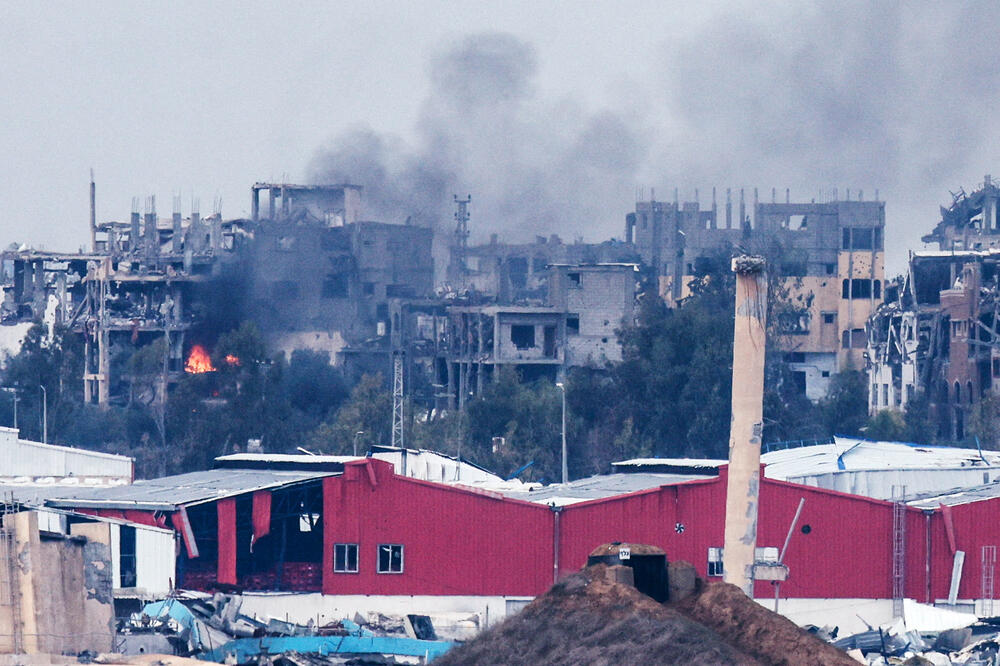 Dim unutar sjevernog pojasa Gaze nakon vazdušnog napada, Foto: Reuters