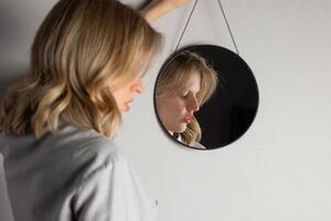 Načini razmišljanja koji vam uništavaju život: Kako ih se riješiti?