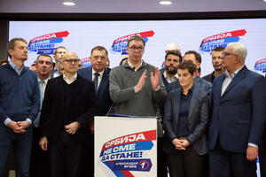 A friend or the head of the Montenegrin parliament celebrated with Vučić: Friend...